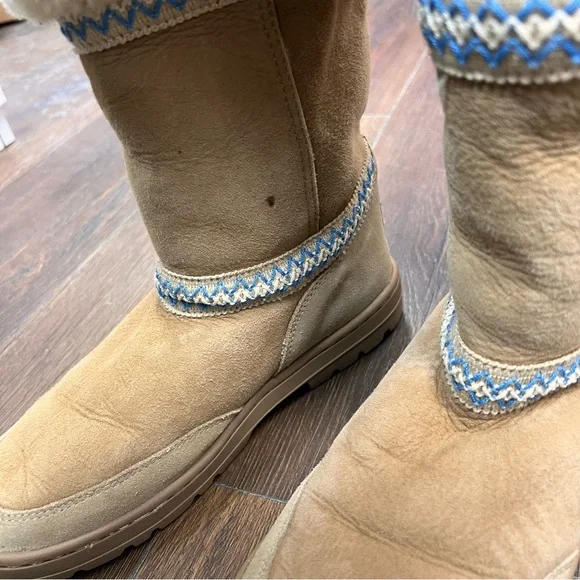 UGG Wonen’s Vintage Sundance Revival Tall Shearling Sand Boots SZ 9 - Picture 12 of 13